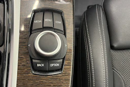 Musta BMW X4 2019 kuva 27.