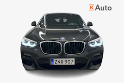 musta BMW X4 2020 kuva 5.