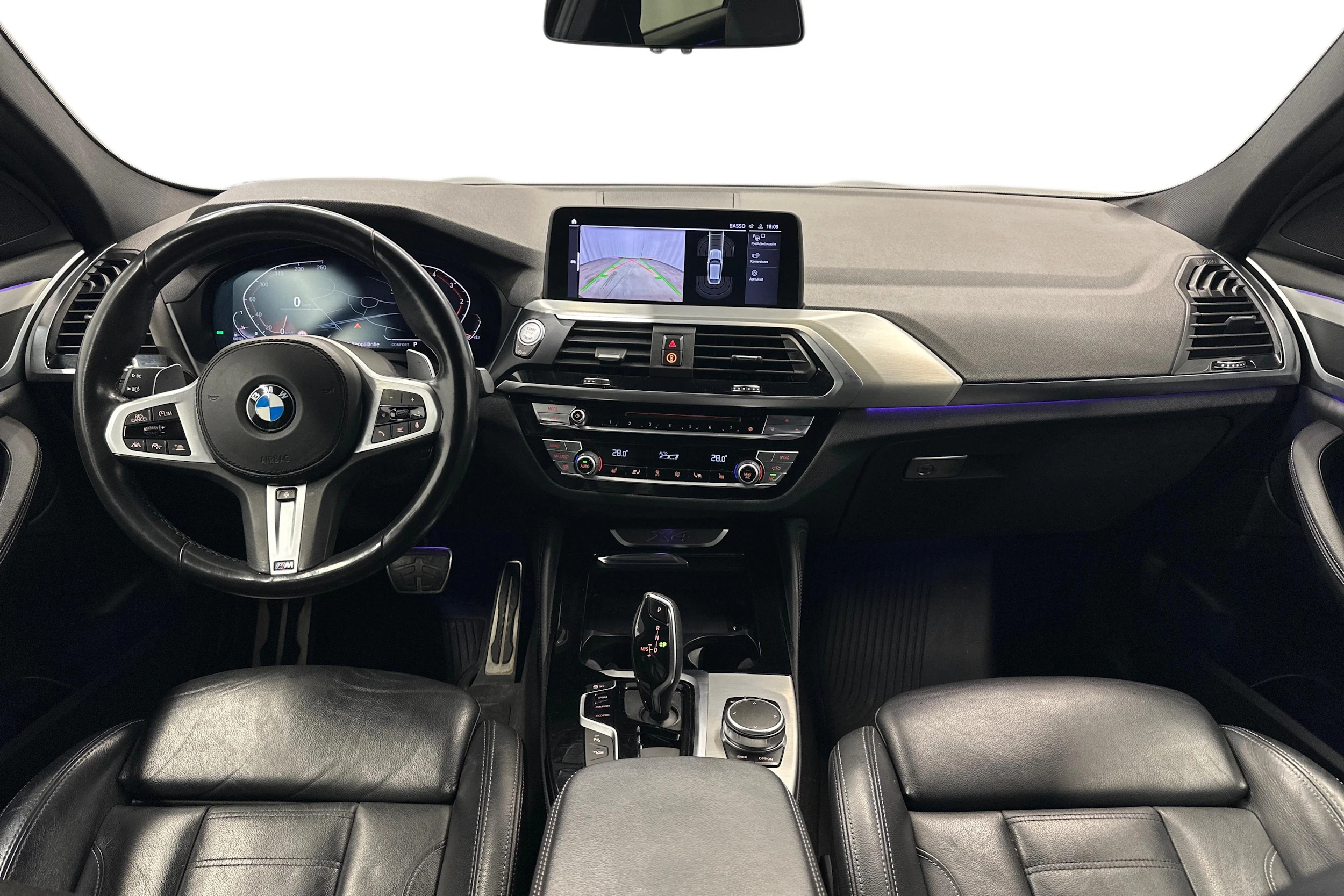 musta BMW X4 2020 kuva 9.