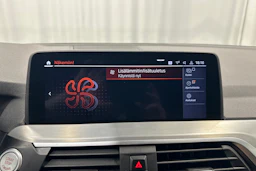 musta BMW X4 2020 kuva 23.