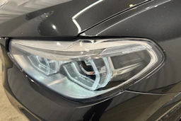 musta BMW X4 2020 kuva 33.