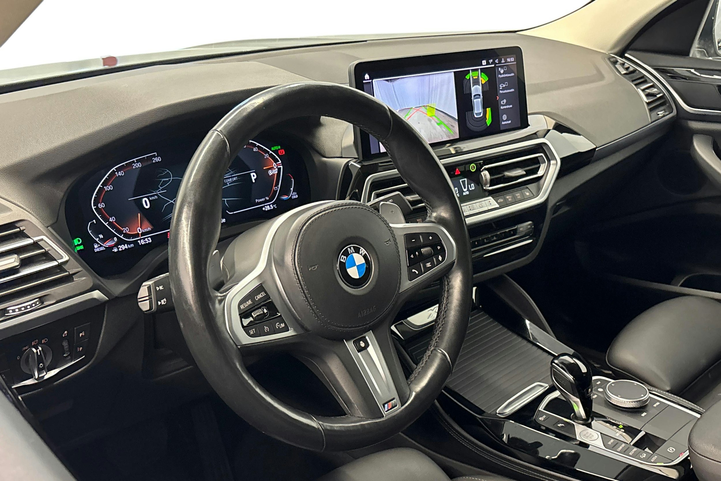 harmaa BMW X4 2022 kuva 7.