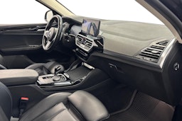 harmaa BMW X4 2022 kuva 10.