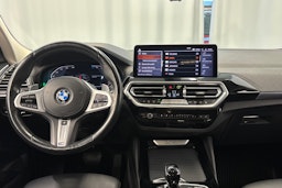 harmaa BMW X4 2022 kuva 14.