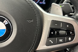 harmaa BMW X4 2022 kuva 17.