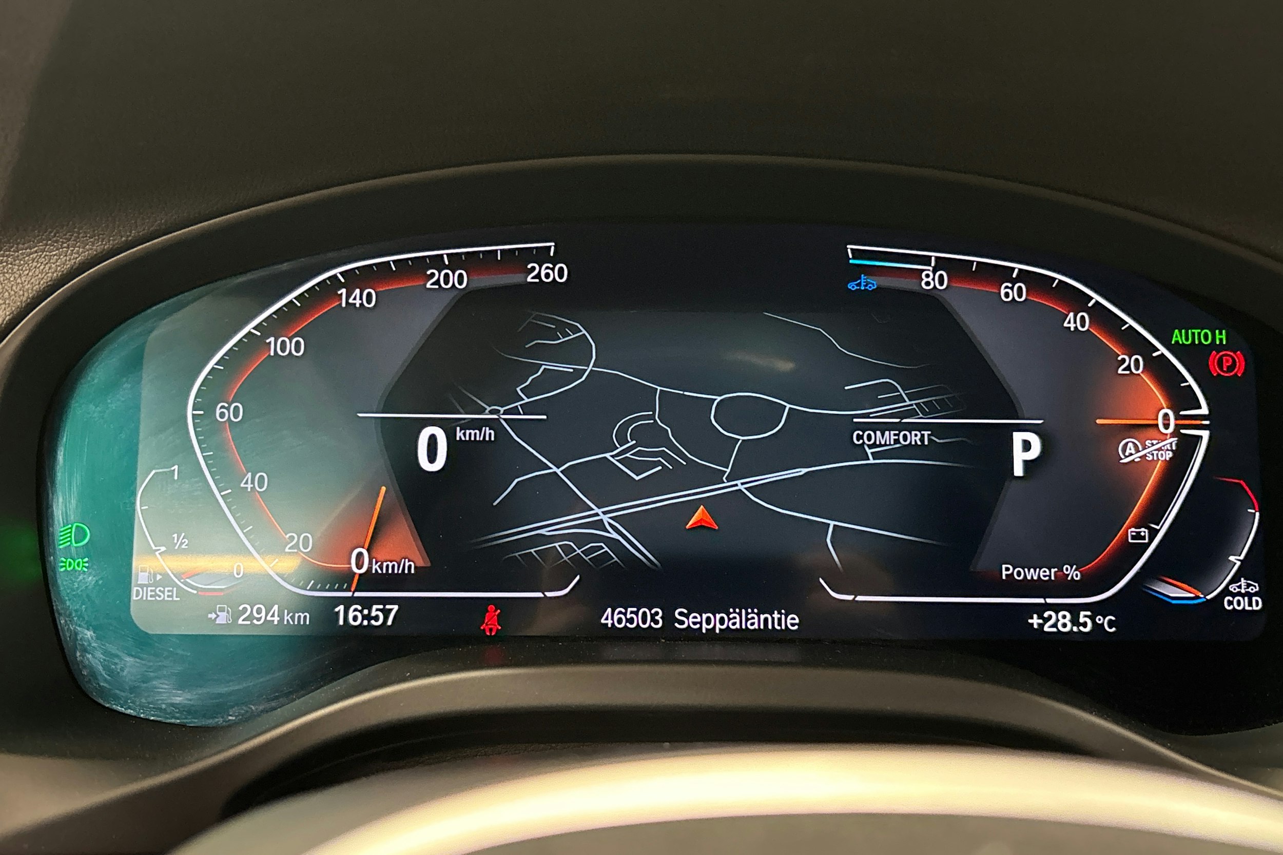 harmaa BMW X4 2022 kuva 19.
