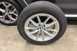harmaa BMW X4 2022 kuva 38.