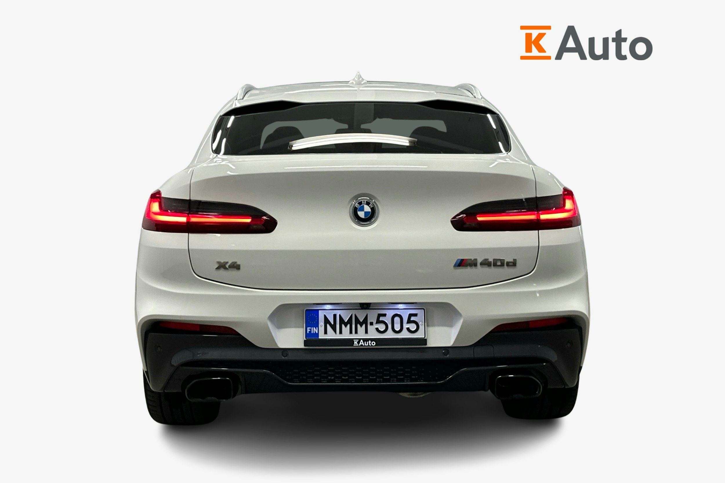 valkoinen BMW X4 2021 kuva 3.