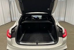 valkoinen BMW X4 2021 kuva 28.