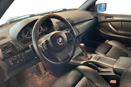 Musta BMW X5 2005 kuva 6.