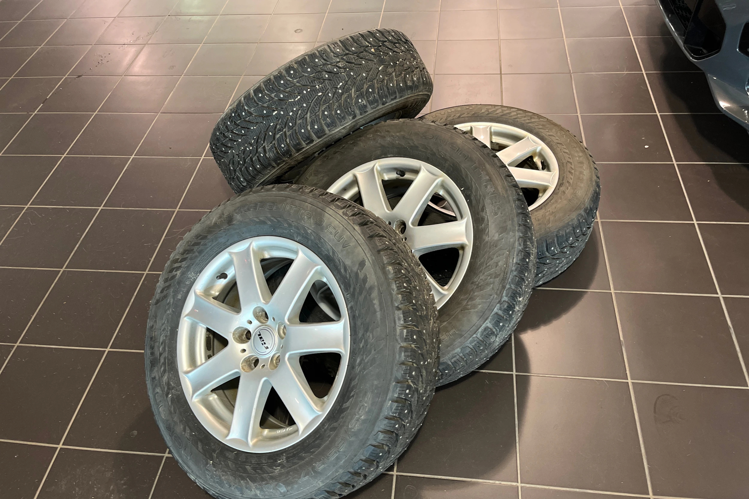 Musta BMW X5 2005 kuva 10.