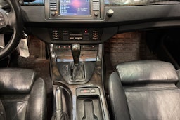 Harmaa BMW X5 2005 kuva 18.