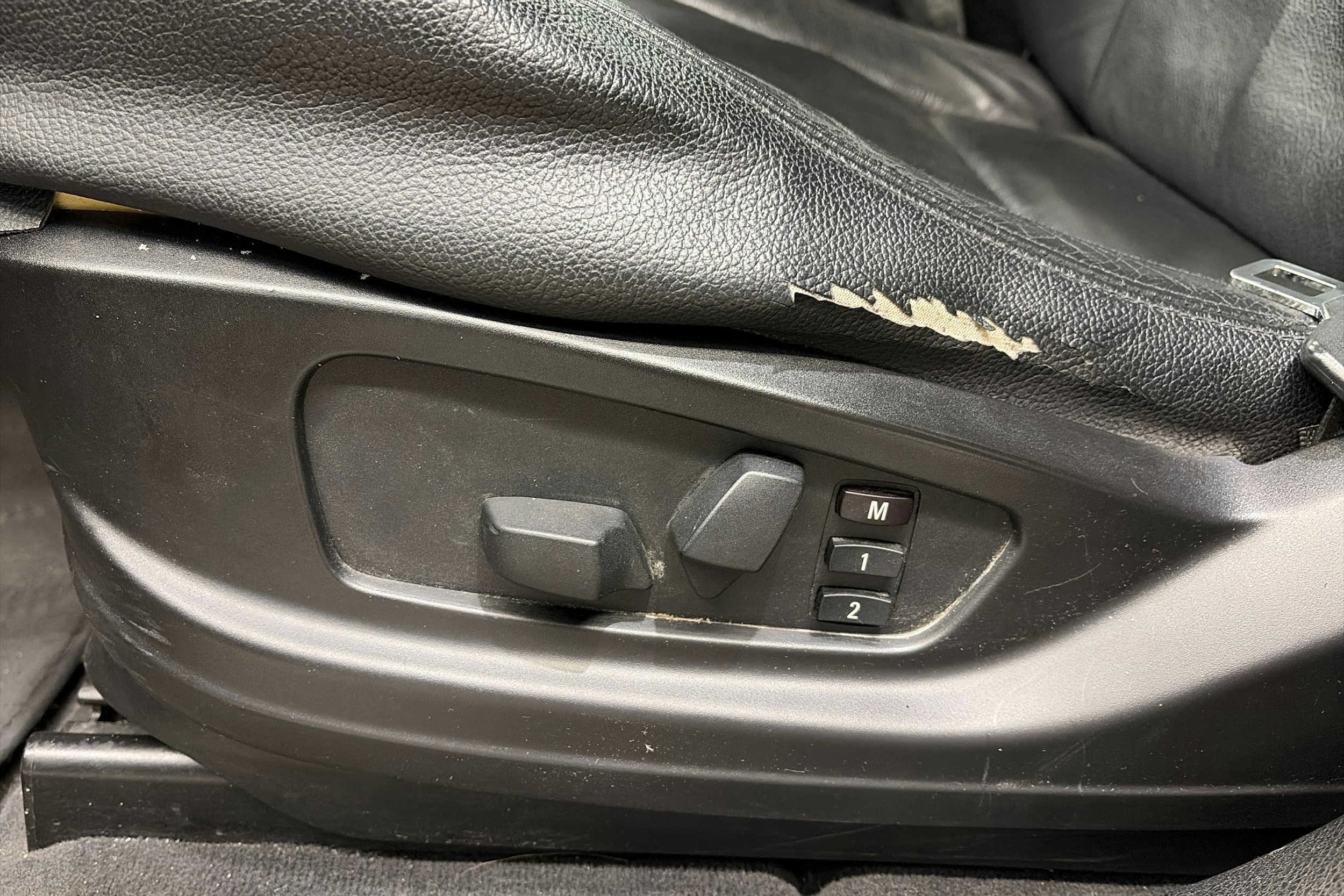 musta BMW X5 2008 kuva 21.