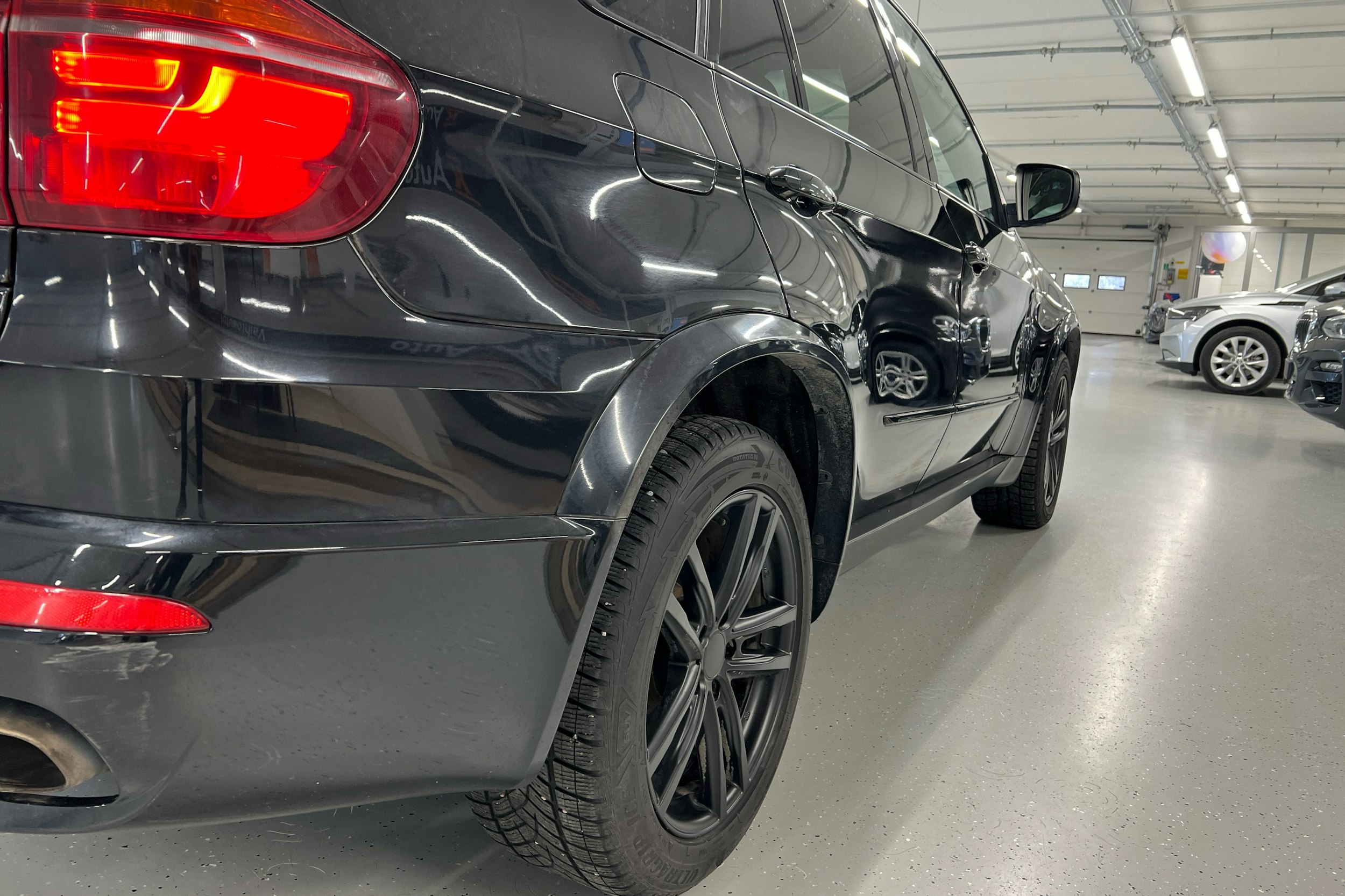 Musta BMW X5 2010 kuva 39.