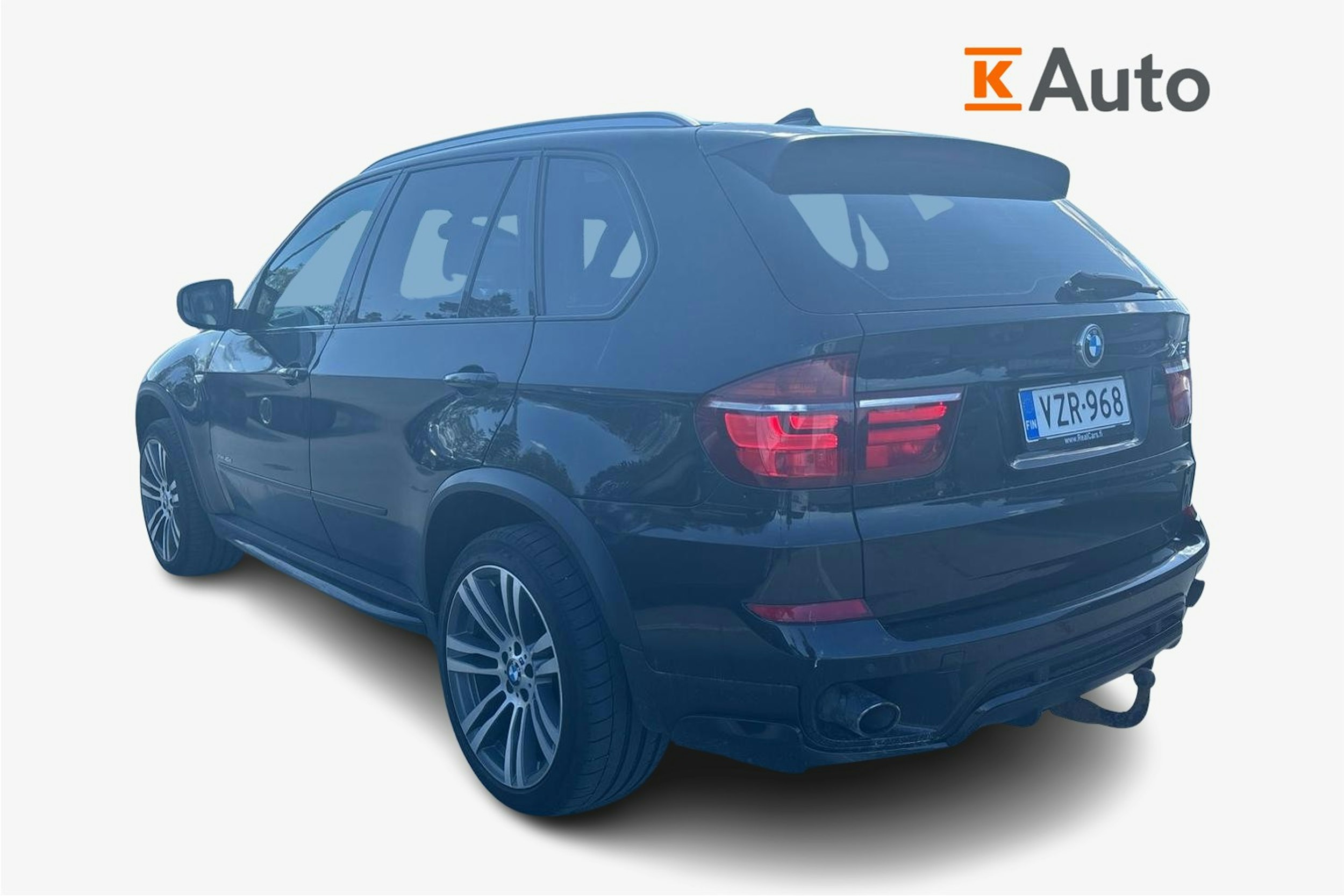 musta BMW X5 2011 kuva 2.