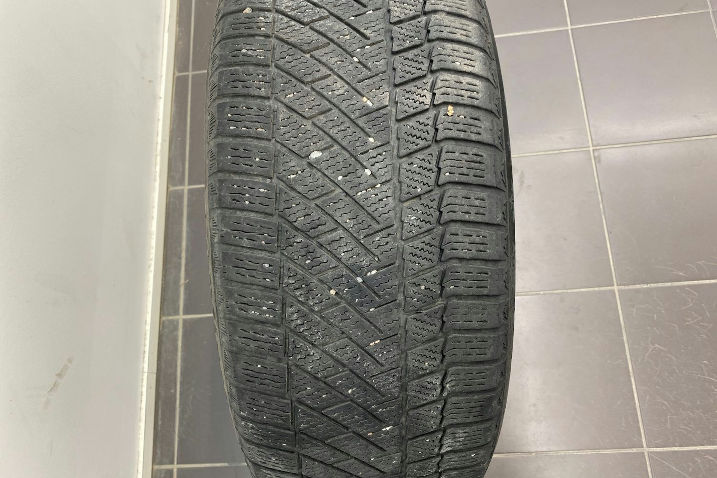 musta BMW X5 2011 kuva 11.