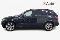 Musta BMW X5 2012 kuva 5.