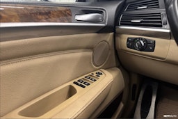 Musta BMW X5 2012 kuva 15.