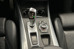 valkoinen BMW X5 2012 kuva 21.