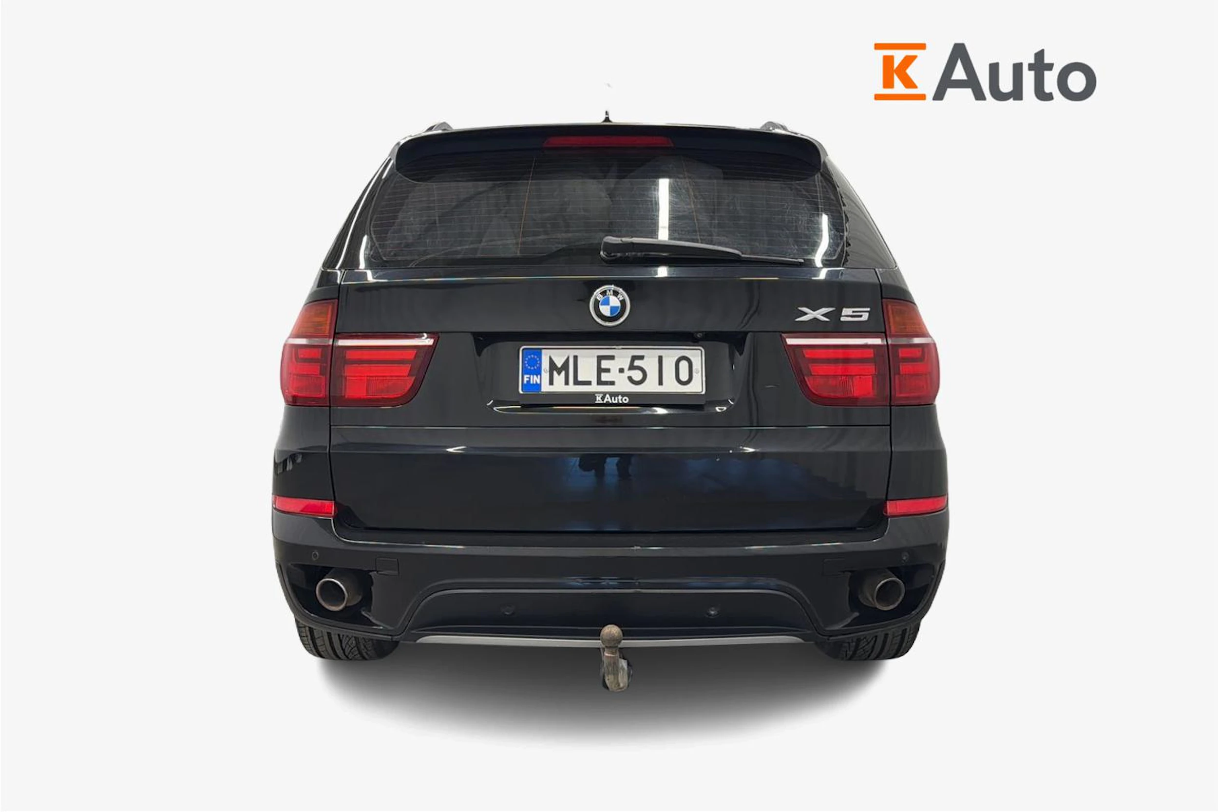 musta BMW X5 2013 kuva 4.