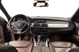 musta BMW X5 2013 kuva 9.