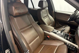 musta BMW X5 2013 kuva 15.