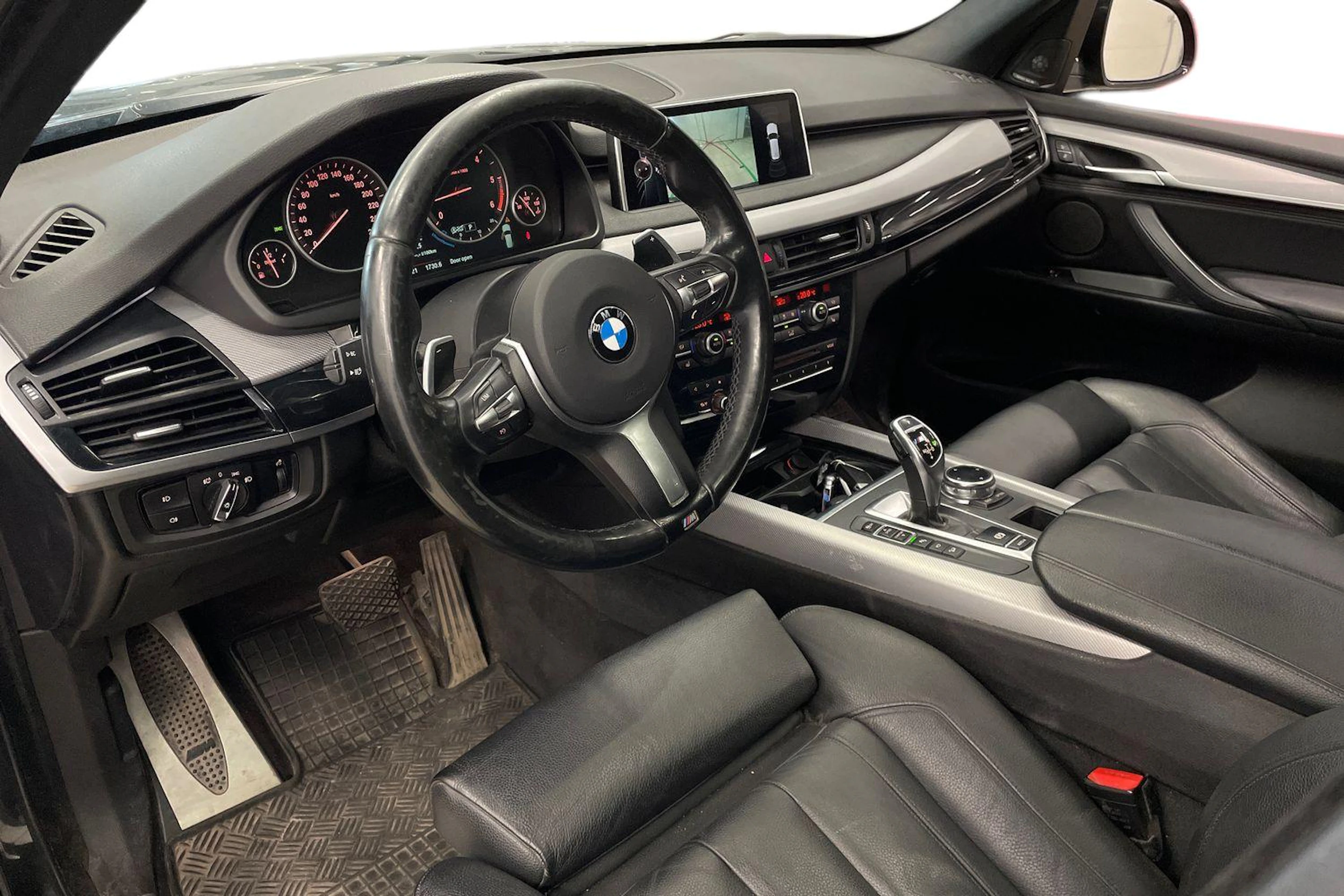 musta BMW X5 2014 kuva 3.
