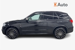 musta BMW X5 2014 kuva 6.