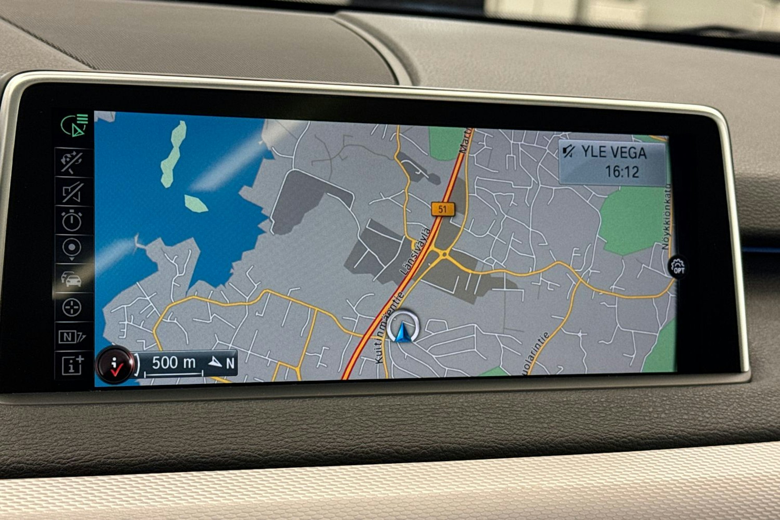 musta BMW X5 2014 kuva 25.