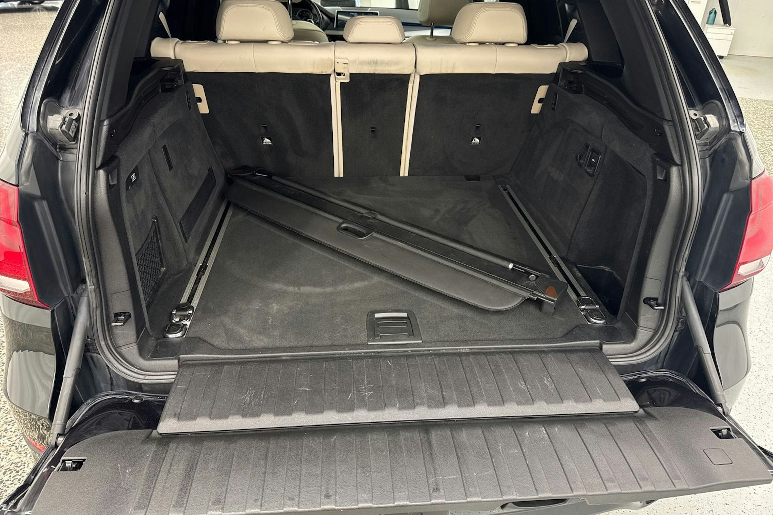 musta BMW X5 2014 kuva 42.