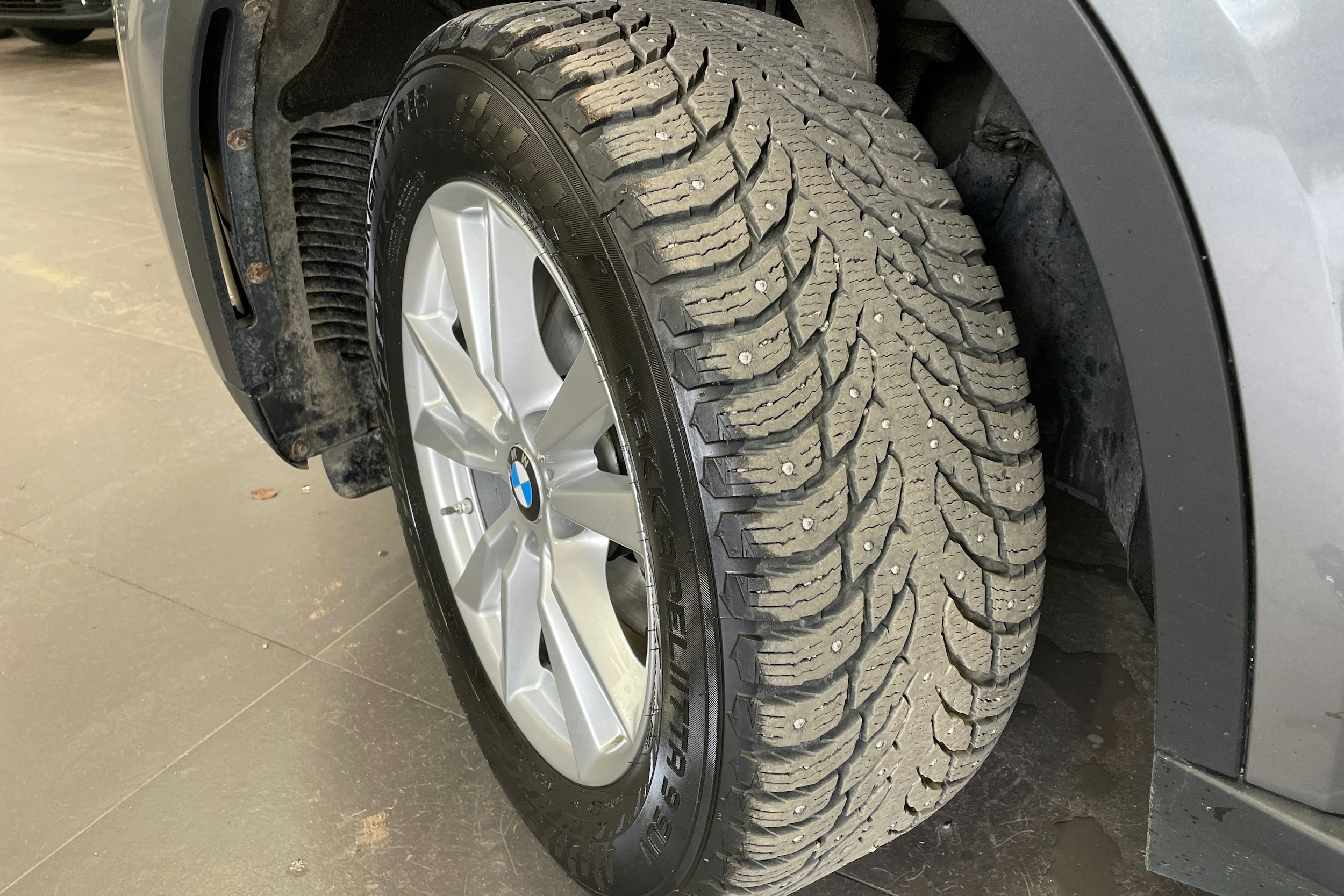 Harmaa BMW X5 2015 kuva 10.