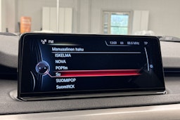 valkoinen BMW X5 2015 kuva 27.