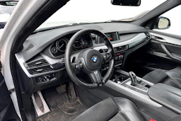 valkoinen BMW X5 2015 kuva 3.