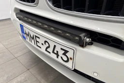 valkoinen BMW X5 2015 kuva 18.