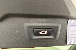 valkoinen BMW X5 2015 kuva 20.