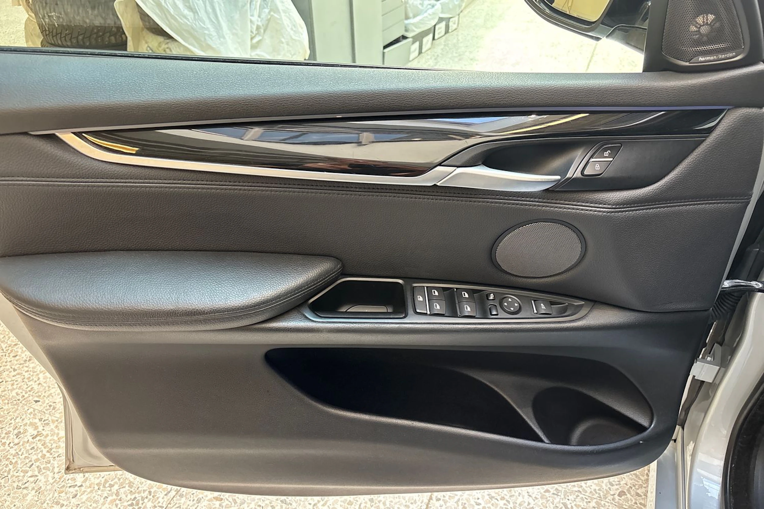 hopea BMW X5 2016 kuva 19.