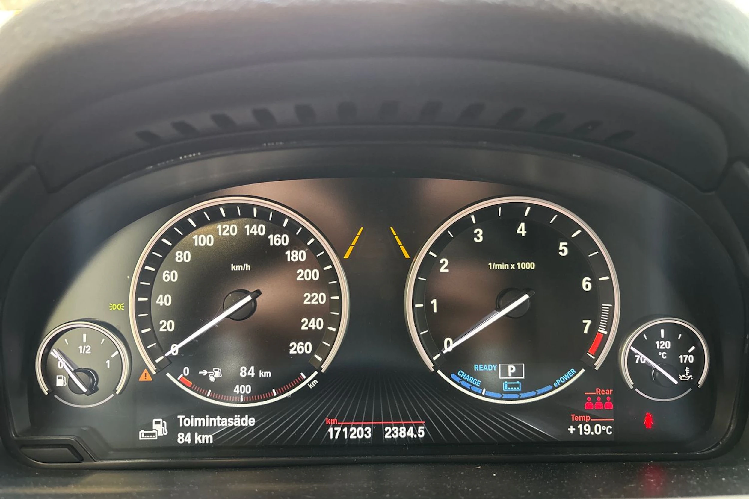 hopea BMW X5 2016 kuva 23.