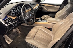 musta BMW X5 2016 kuva 3.