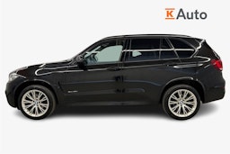 musta BMW X5 2016 kuva 6.