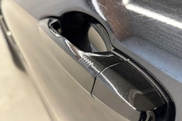 musta BMW X5 2016 kuva 16.