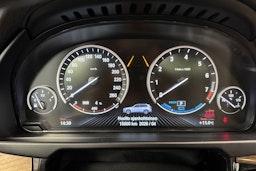 musta BMW X5 2016 kuva 25.