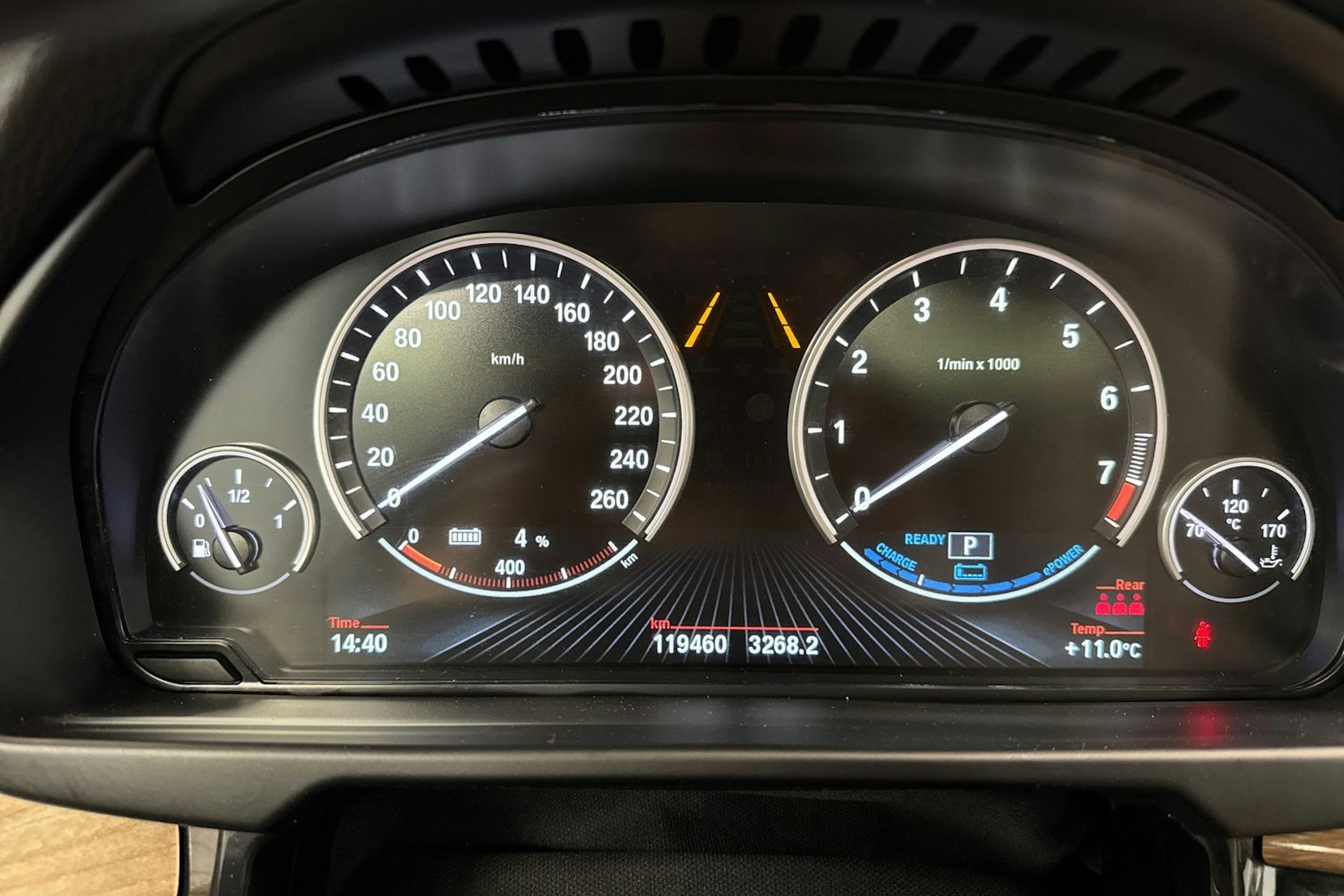 musta BMW X5 2016 kuva 26.