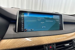 musta BMW X5 2016 kuva 28.
