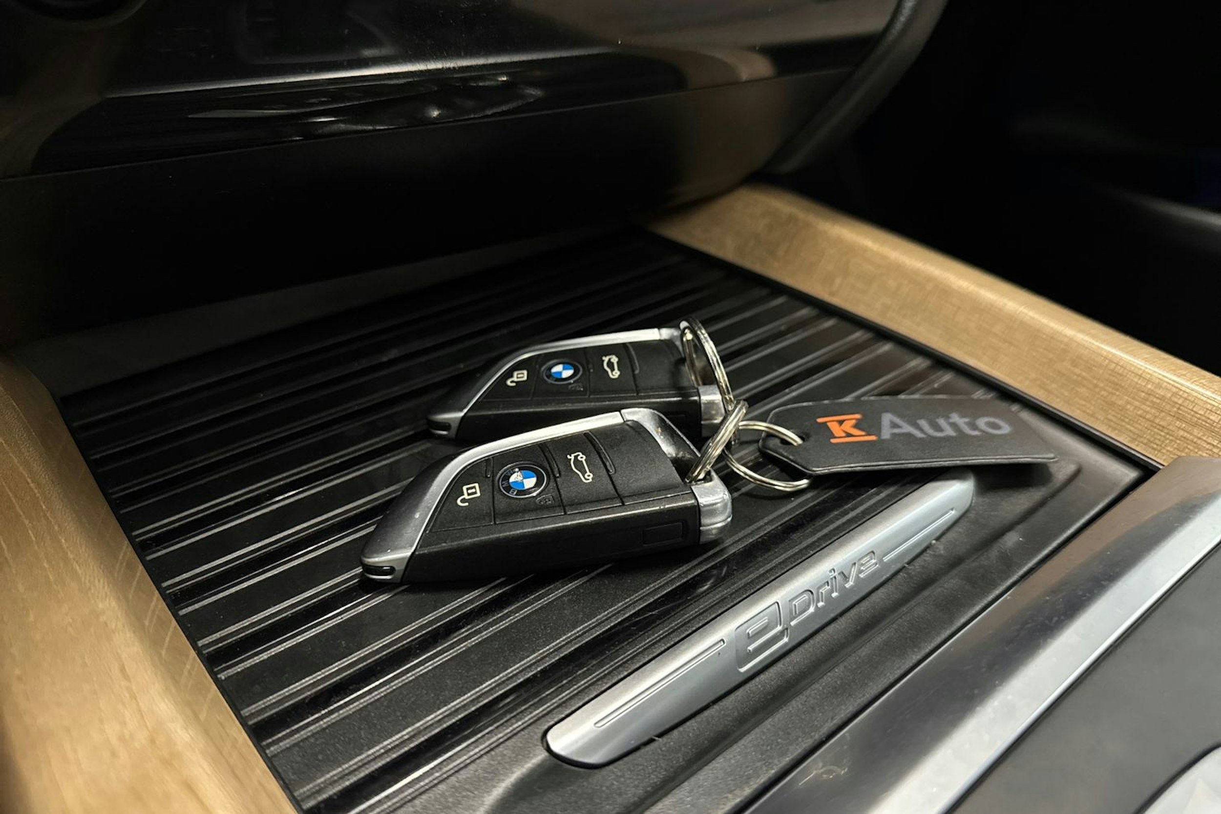musta BMW X5 2016 kuva 33.