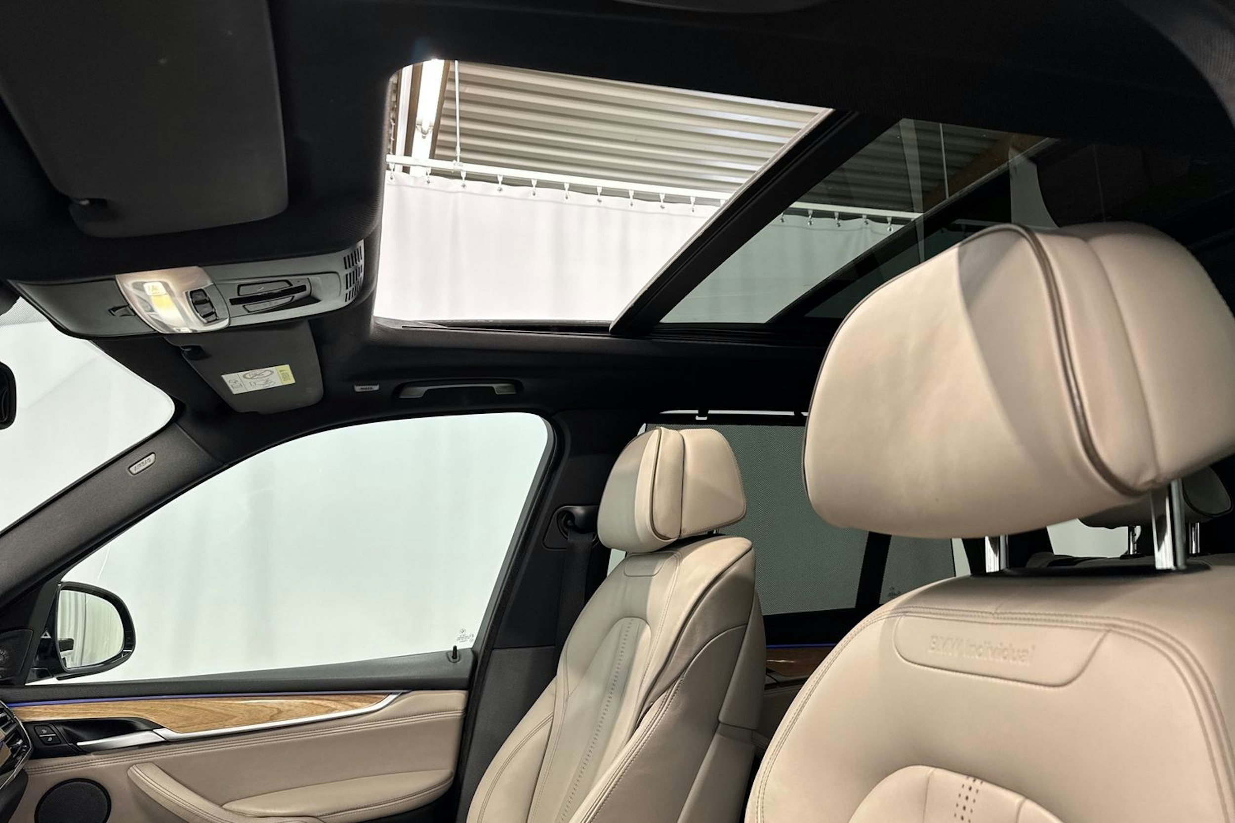 musta BMW X5 2016 kuva 39.
