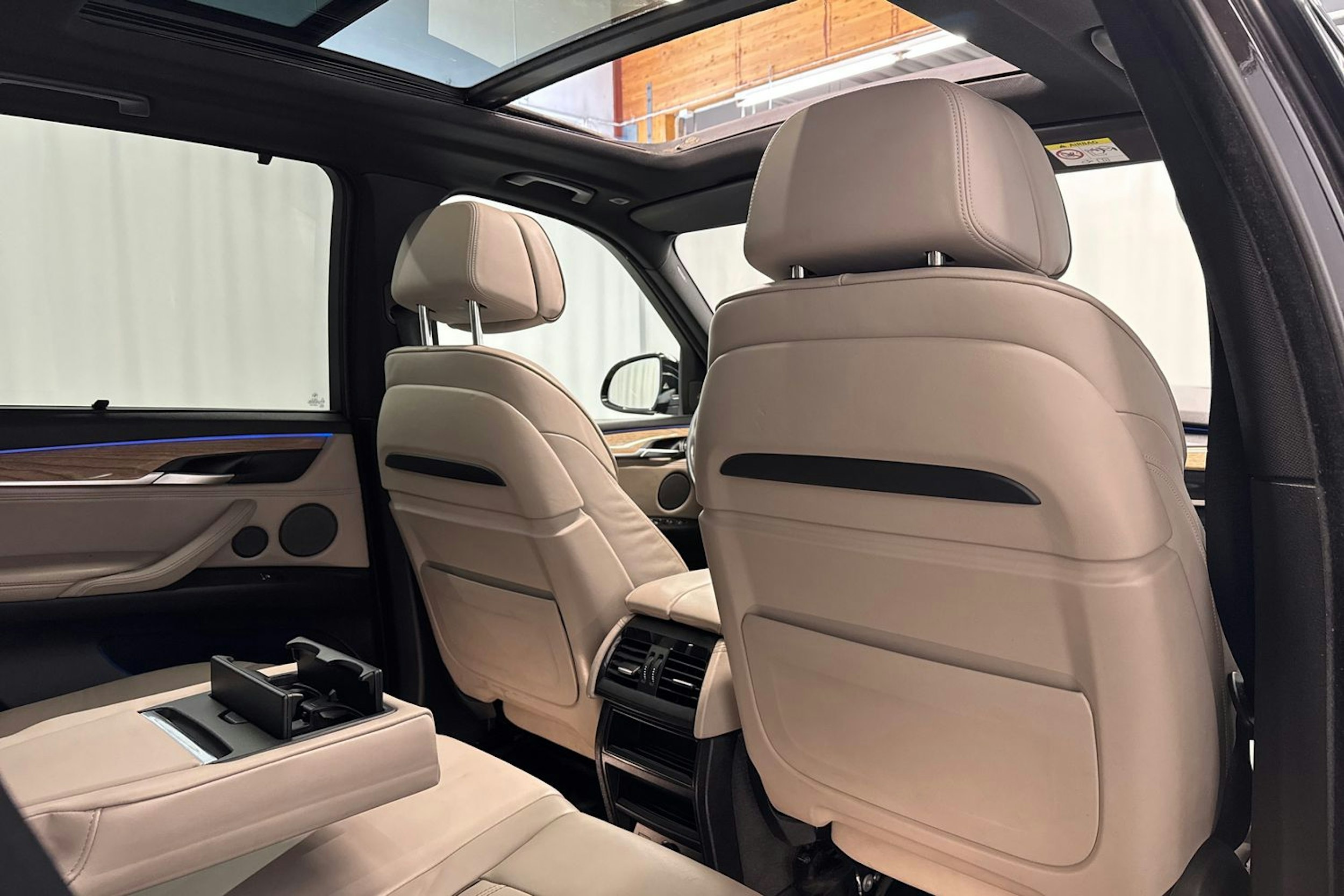 musta BMW X5 2016 kuva 42.