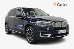 sininen BMW X5 2016 kuva 1.