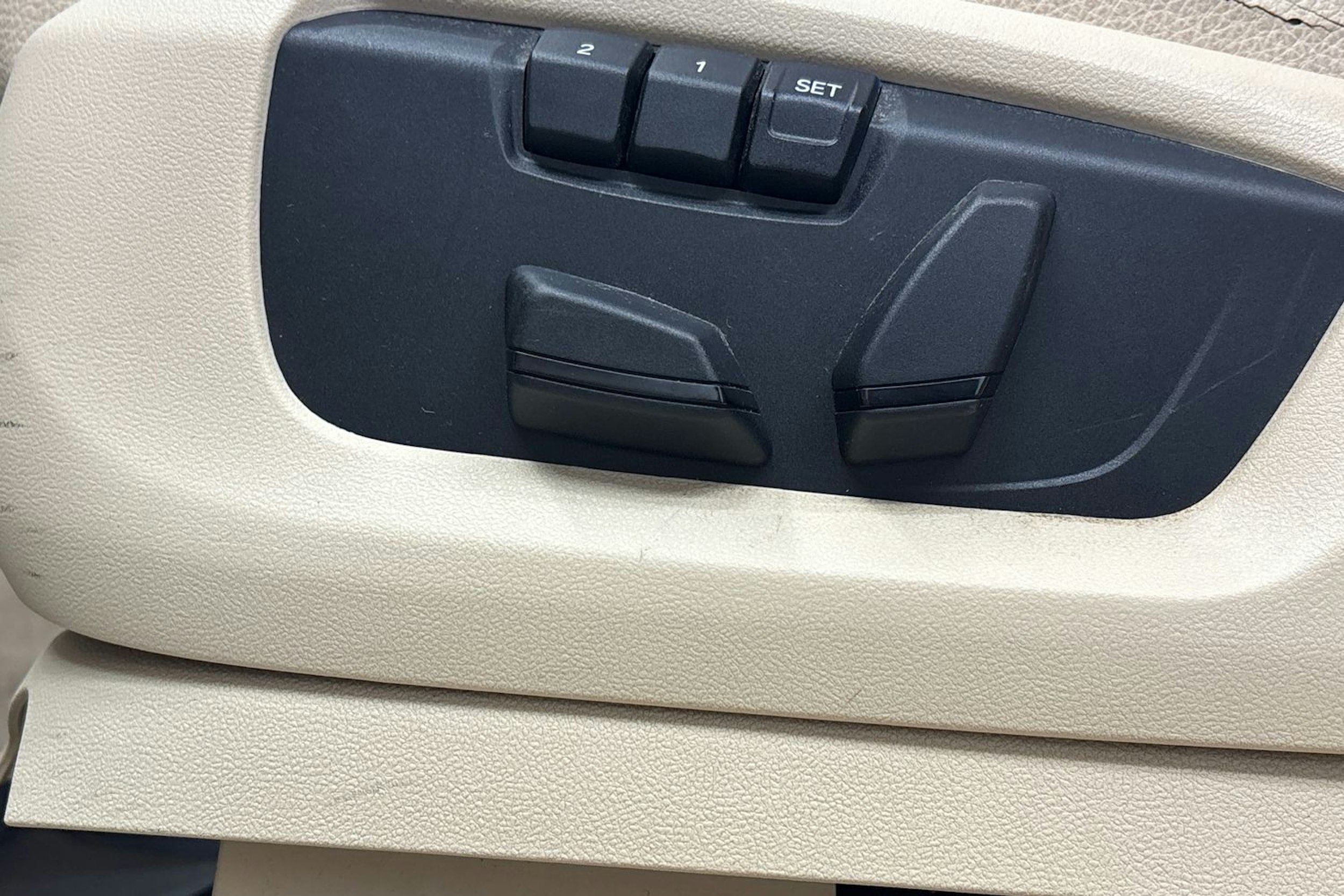 sininen BMW X5 2016 kuva 19.
