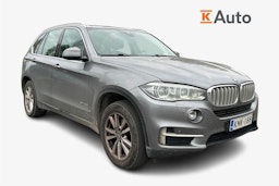 Harmaa BMW X5 2016 kuva 1.
