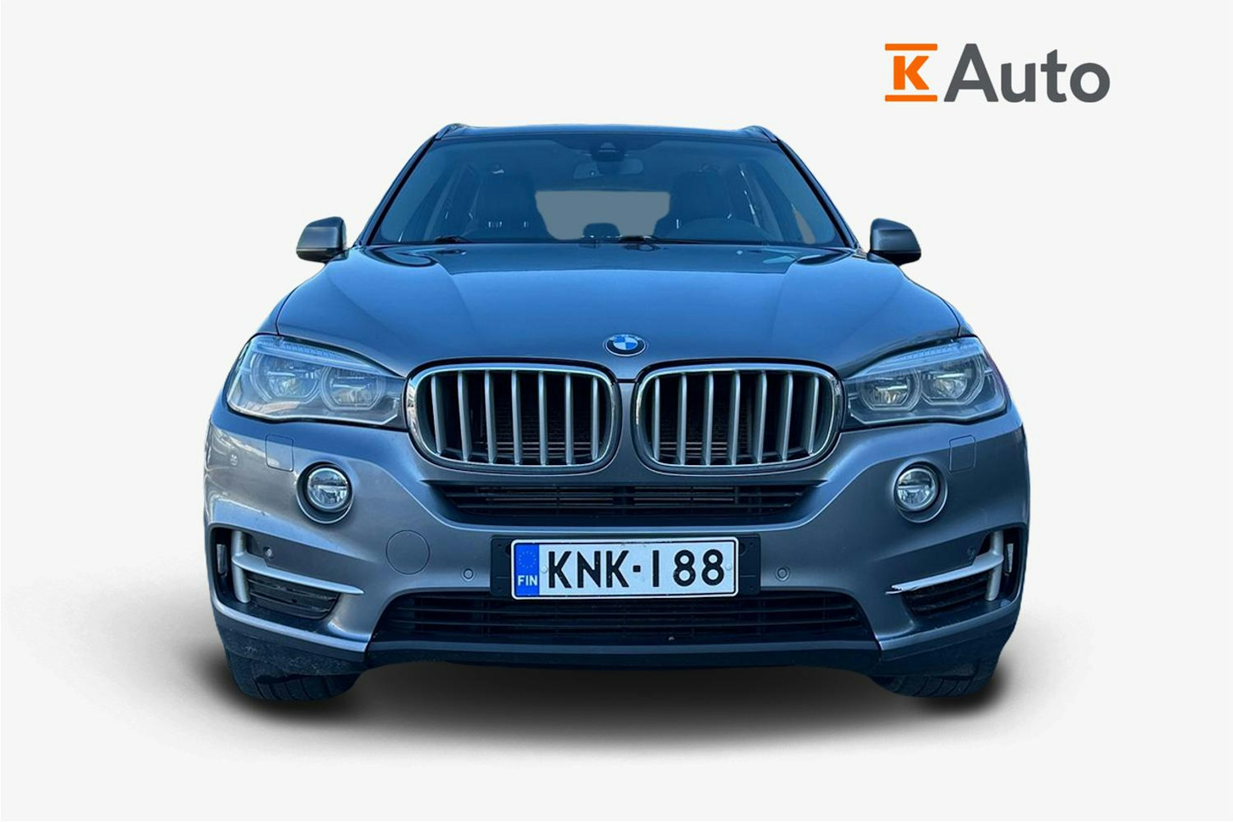 Harmaa BMW X5 2016 kuva 4.
